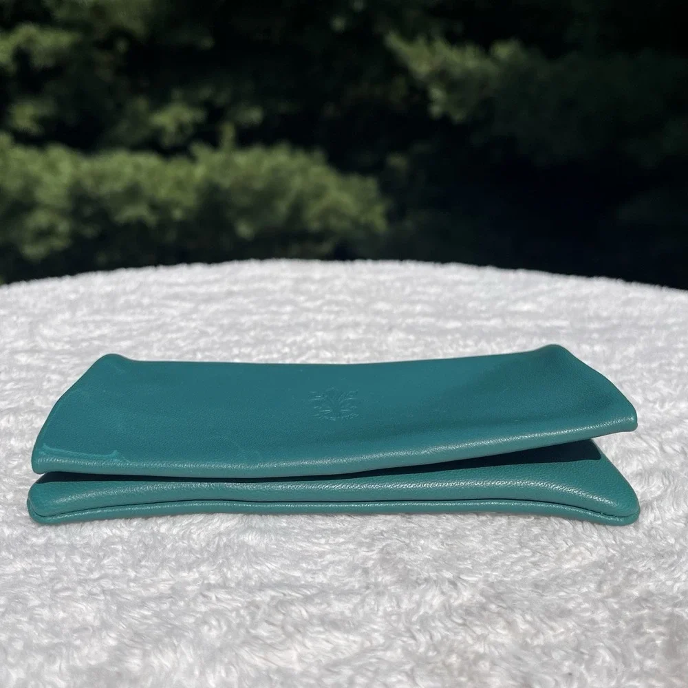 Vintage Italian Vera Pelle Leather Double Zip Coin Purse Wallet Teal 6 in x 3 in